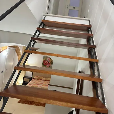 Guest house Agghiorna E Scura